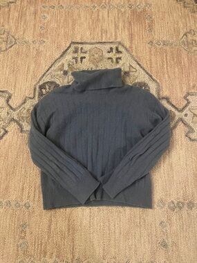 NAADAM Lavender/ light blue cashmere turtleneck sweater